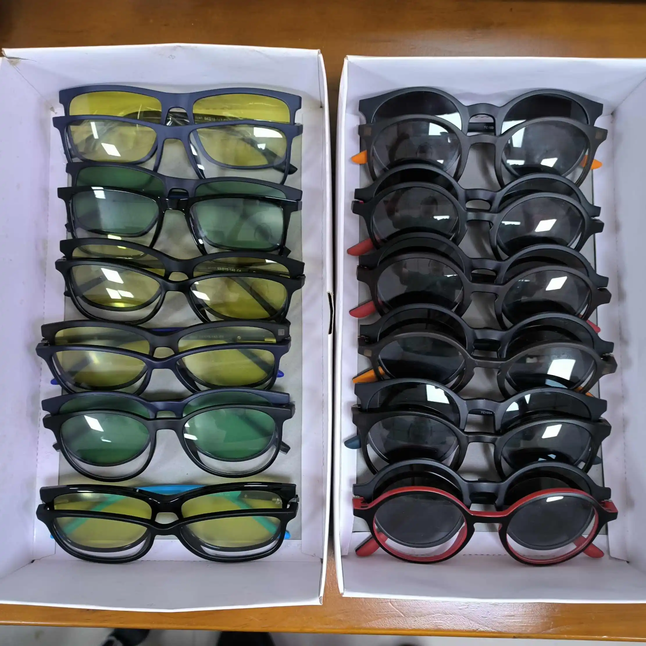 Super cheap mixed styles New Stock Clearance Assorted Eyeglass Frames High Quality TR Optical Frames Metal clip on sunglasses