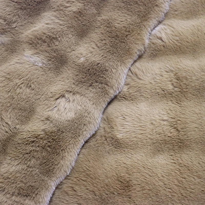 Home Furniture 100% Polyester 26mm Long Piles Solid Color Rabbit Faux Fur Soft Plush Fluffy Fabric for Blankets
