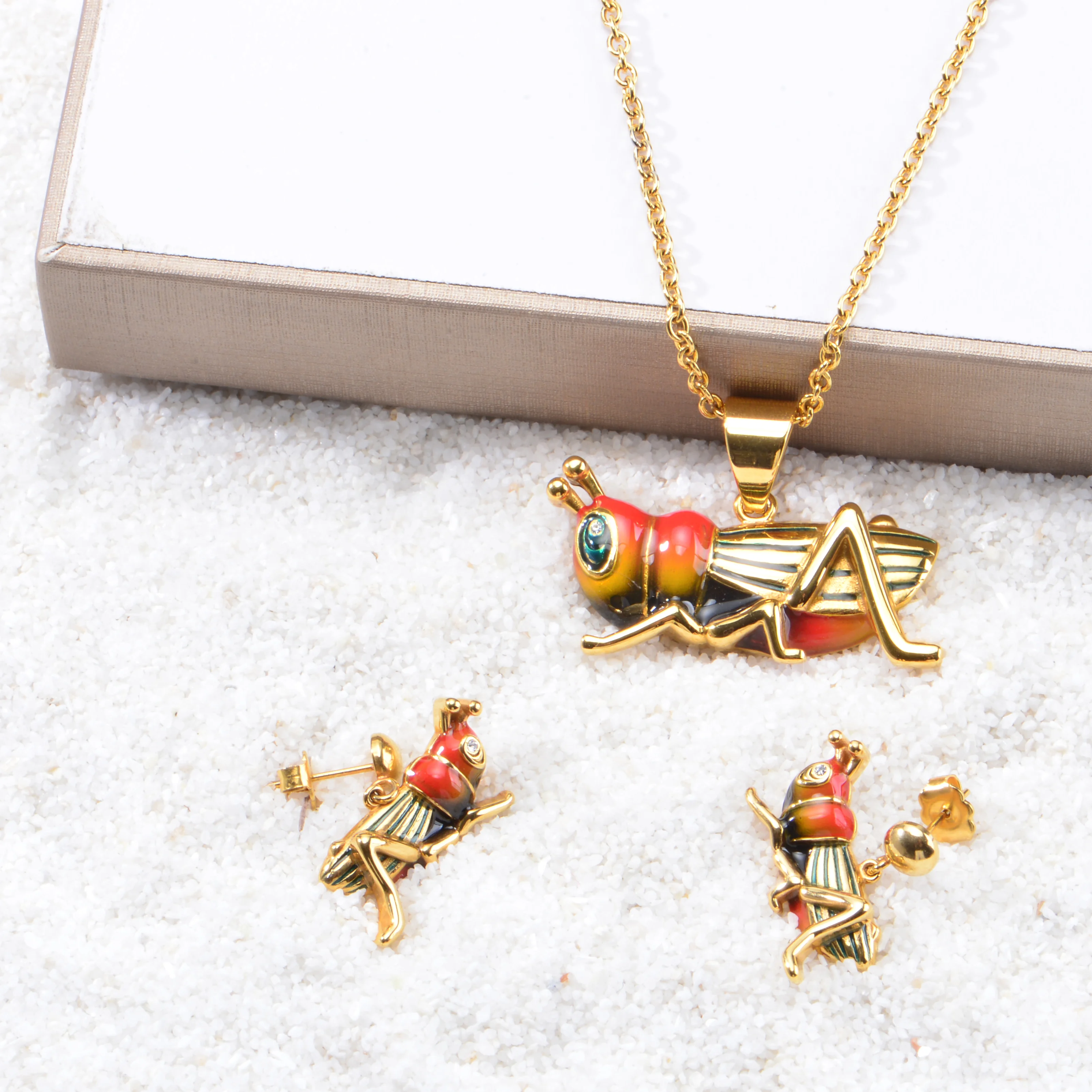 Fashion enamel Jewelry Set Stainless Steel Cartoon jewelry  seahorse Necklace And Earrings Set For Gift