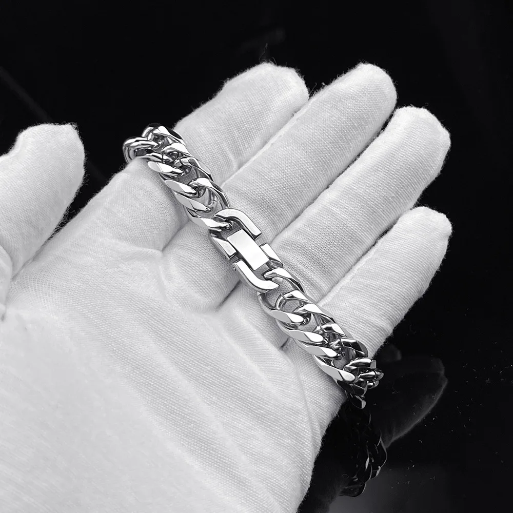 Stainless Steel Metal Chain Cuban Simple Chain Bracciale da uomo in acciaio inossidabile Hip Hop Metal Chain Polsino da polso