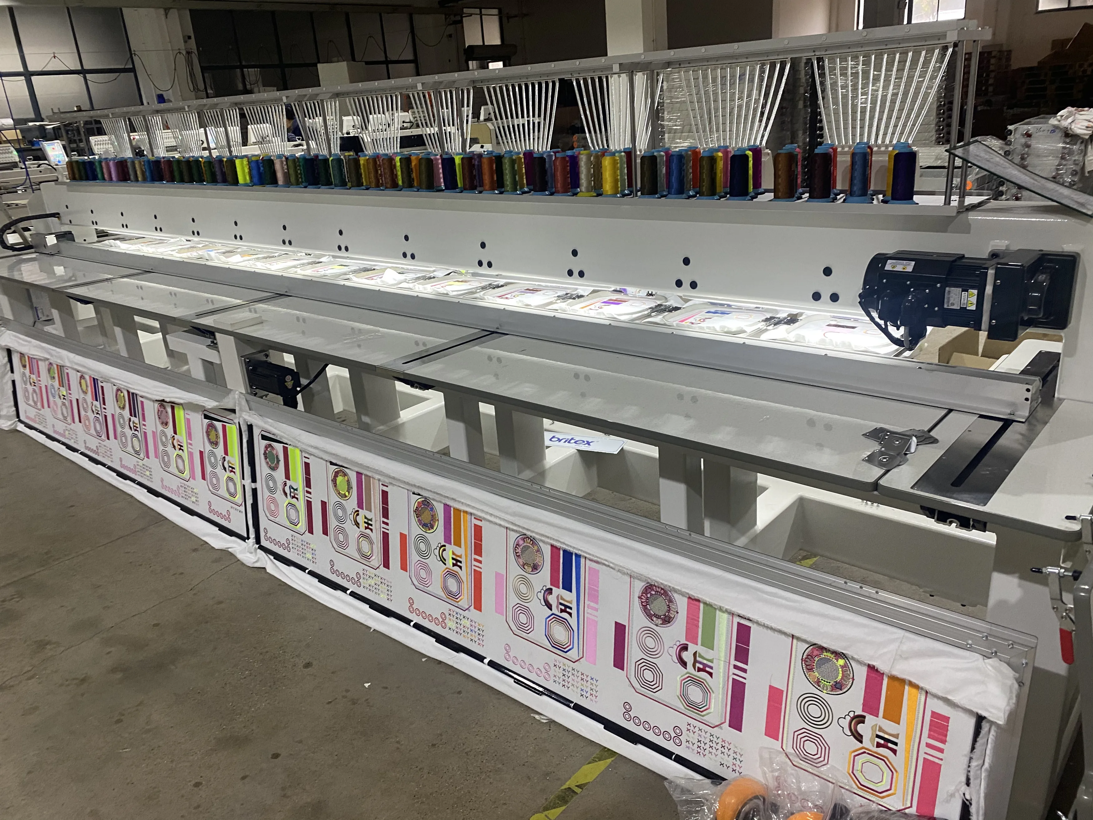 high quality britex BR-1512 12 Heads 15 Needles computer embroidery machine 15 needle 12 head embroidery machine