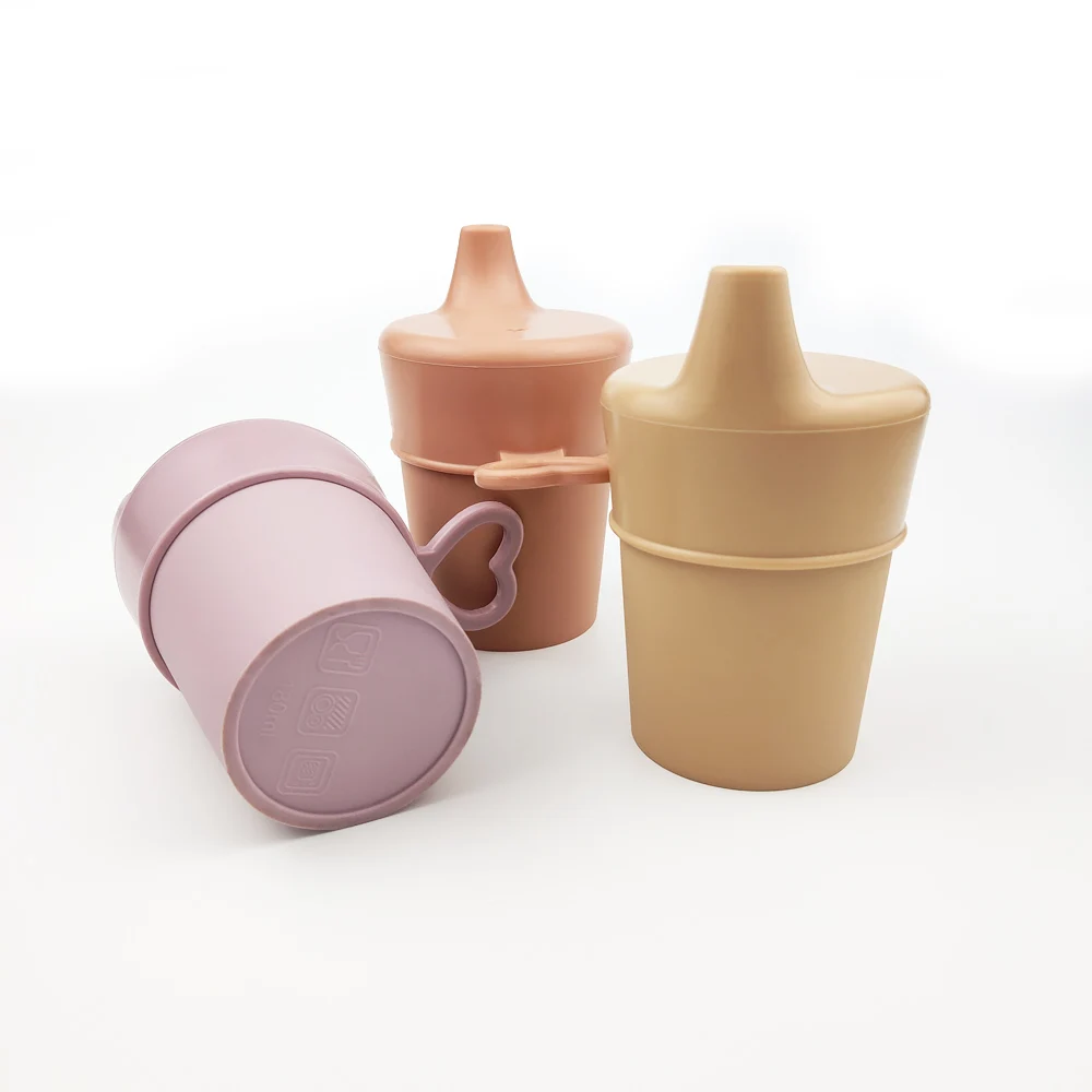 2021  Food Grade Non-toxic Silicone Bottle Water Cup Silicone Baby Cup