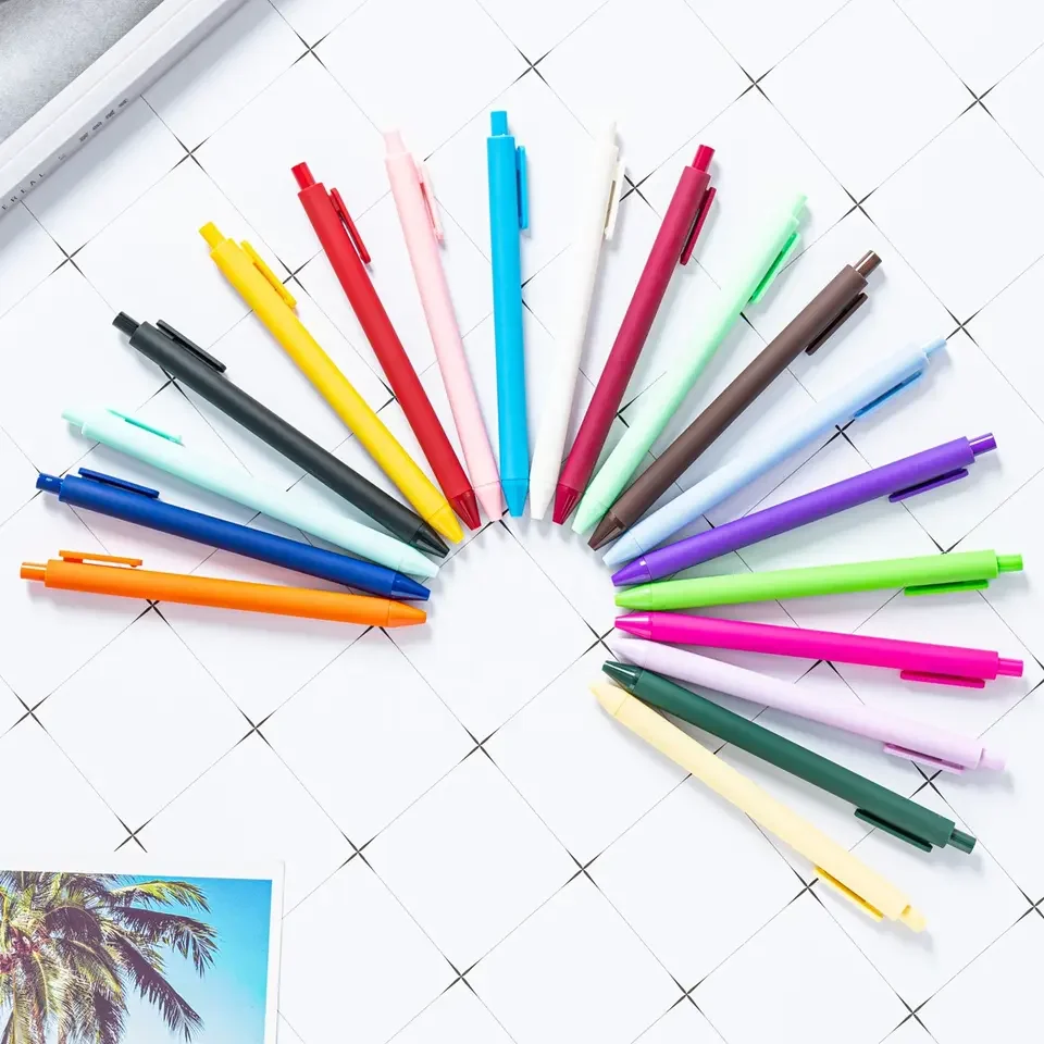 Promotional Multi colored Retractable Gel ink Ballpoint Pens Low Price Fancy Custom Logo Candy Colour Click Gel Pens