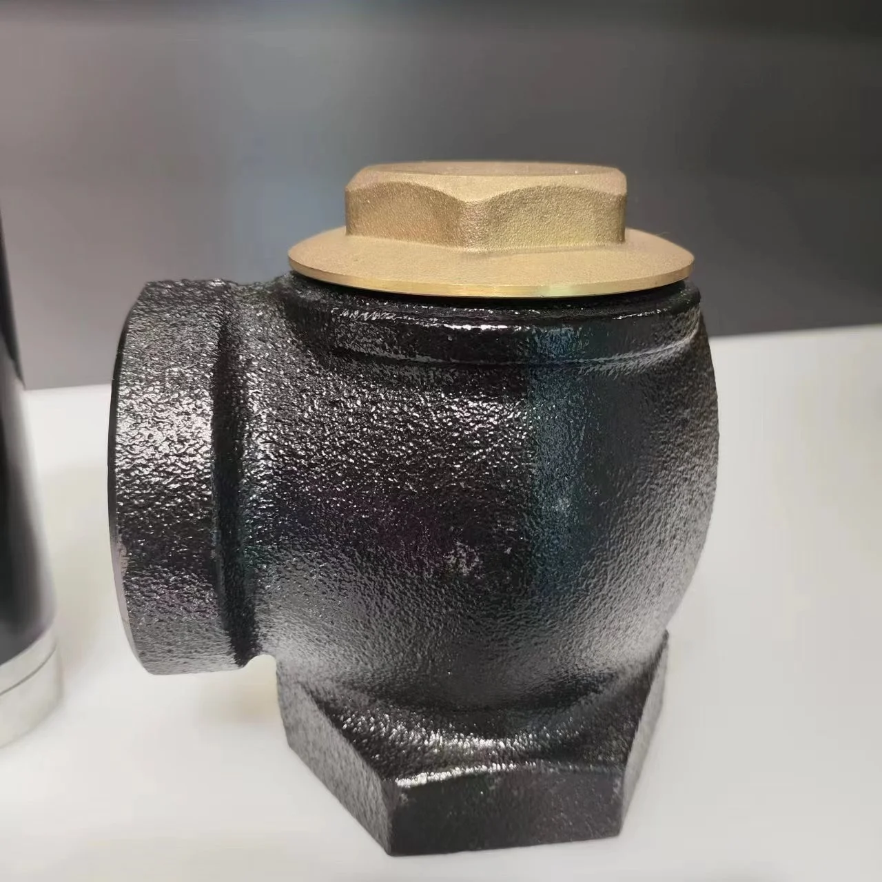 KOEO Nice price Angle Check Valve for fuel lines on top of fuel storage tanks