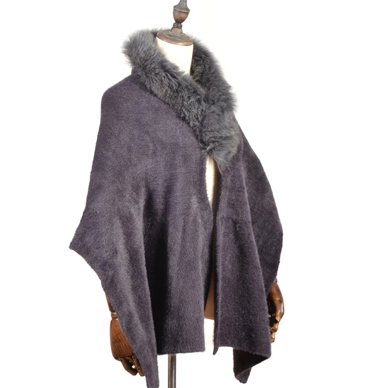 Wholesale Custom Ladies Elegant Fur Collar Knitted Cape Poncho Shawl With Fur Collar