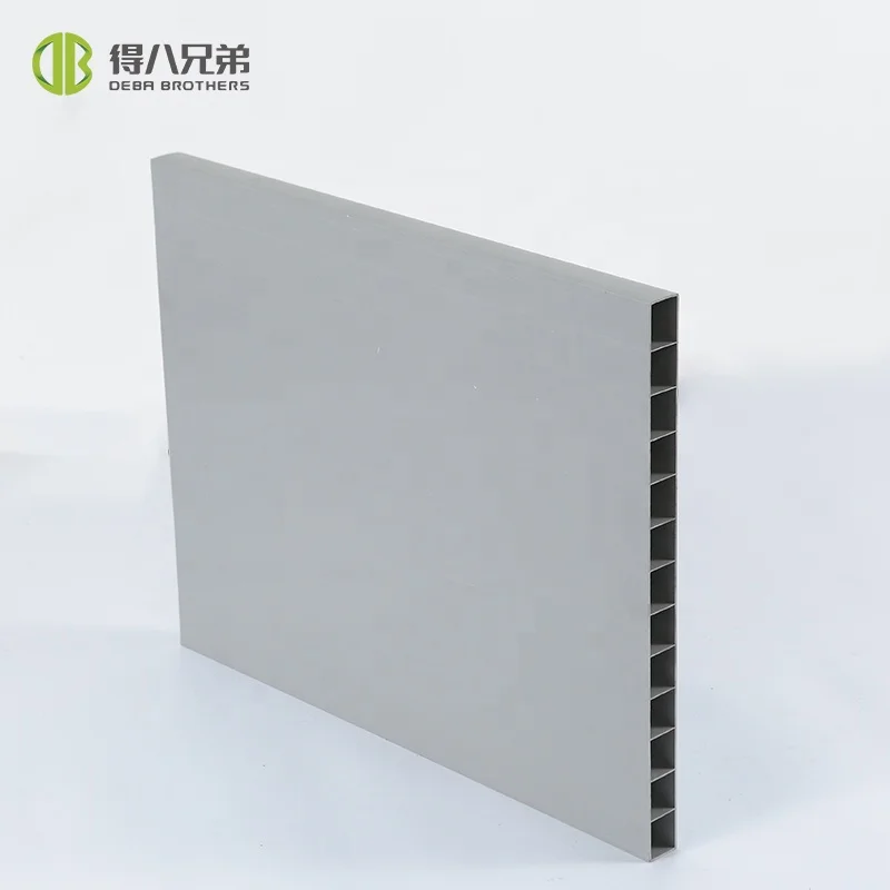 Used Condition PVC Wall Partition Board for Pig Farm Pig Farrowing Crate Pen for Pig Housing for Chicken Use New Condition