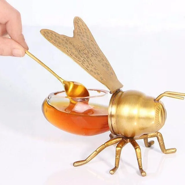Gold Bee shape special design honey jar restaurant metal crafts sugar salt pot