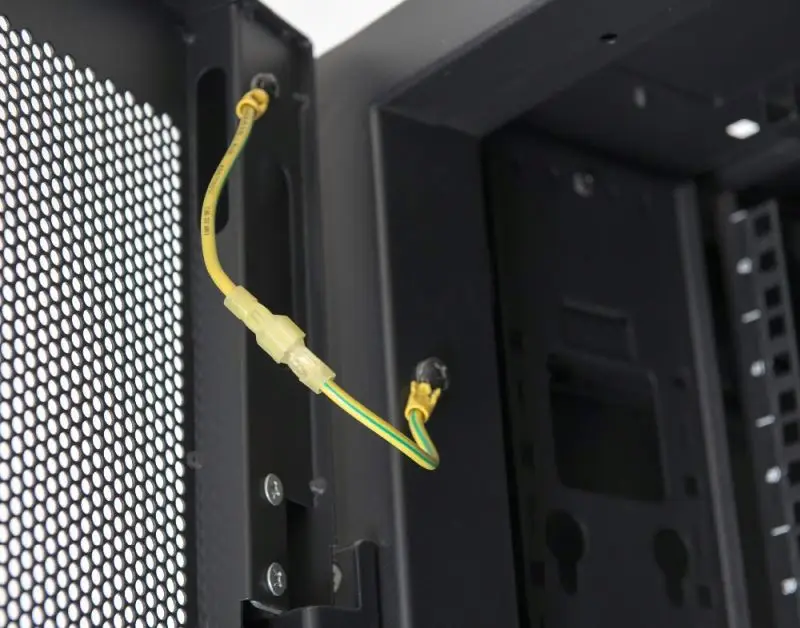 Factory Outlet 42u Telecom 19 Inch Server Rack Fireproof Network Server Cabinet