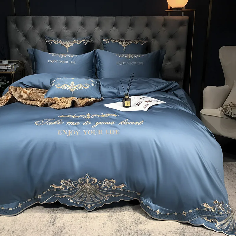 China Supplier Embroidery European Luxury Aristocratic Wedding Bedding Sets Bed Sheet With Pillows Comforter Sets