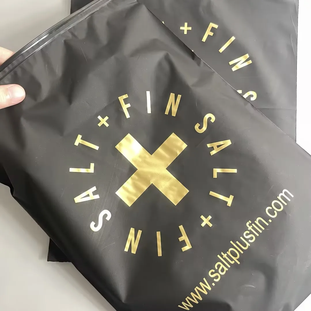 Wholesale Custom thick packaging printed logo self-sealing Black shirt clothing zipper lock clear self-sealing plastic