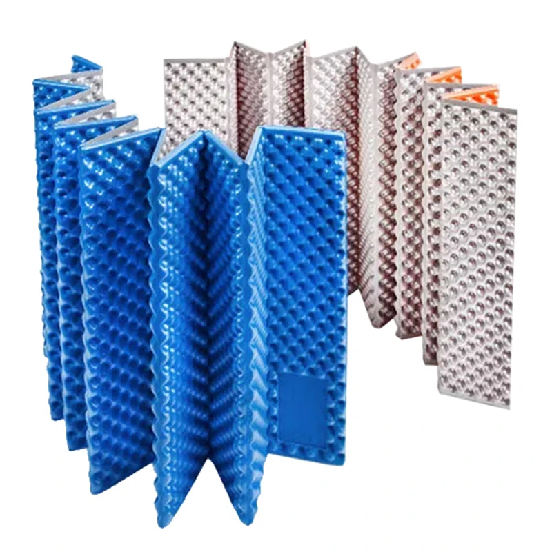 Factory Wholesale Comfortable Outdoor Camp Beach Picnic Folding Waterproof Sleeping Aluminum Coating Camping Mat