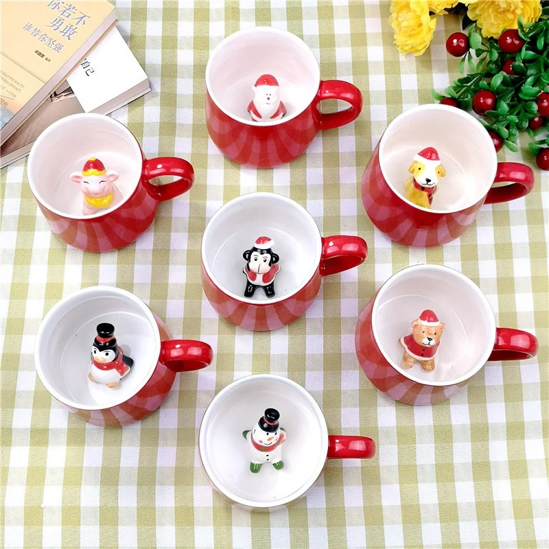 2023 Creative Customized Promotion 3d Santa Claus Reindeer Ceramic Christmas Gift Mug Vintage Cute Bulk Christmas Coffee Mugs