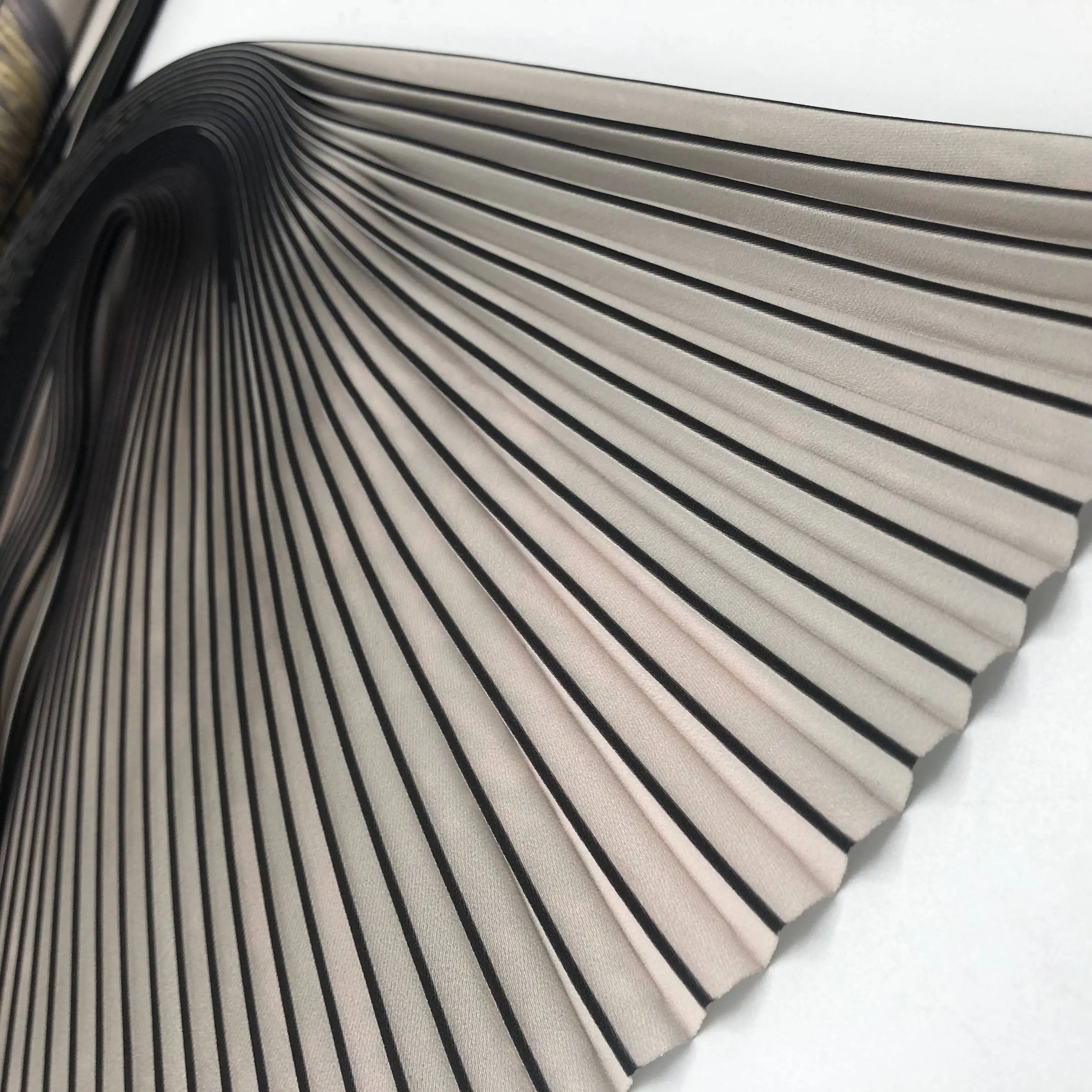 Textiles Fabric Pleated Chiffon Dubai Georgette Fabric