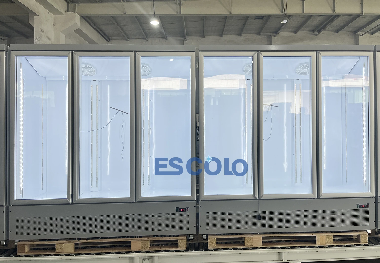 Glass Doors Vertical Refrigerated Drink Display Case Commercial Fan Cooling Upright Cooler Fridge For Supermarket