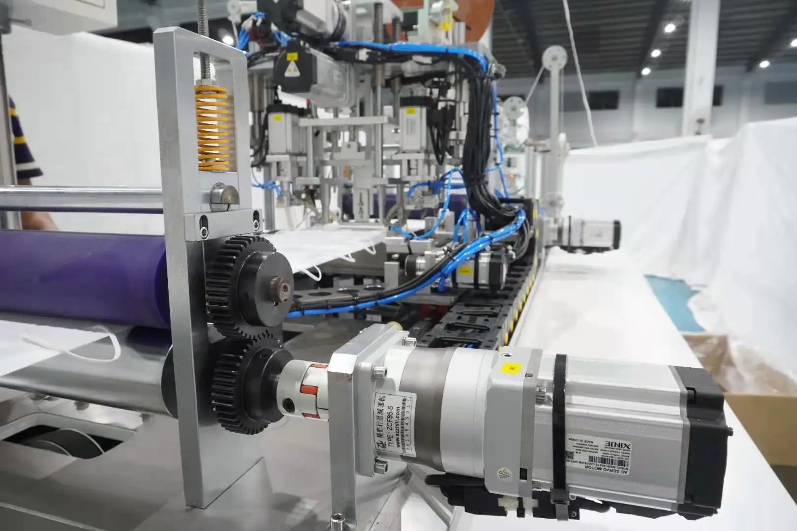 Automatic face mask machine Disposable Surgical Medical KN95 Face Mask Making Machine for kn95 and N95 face mask