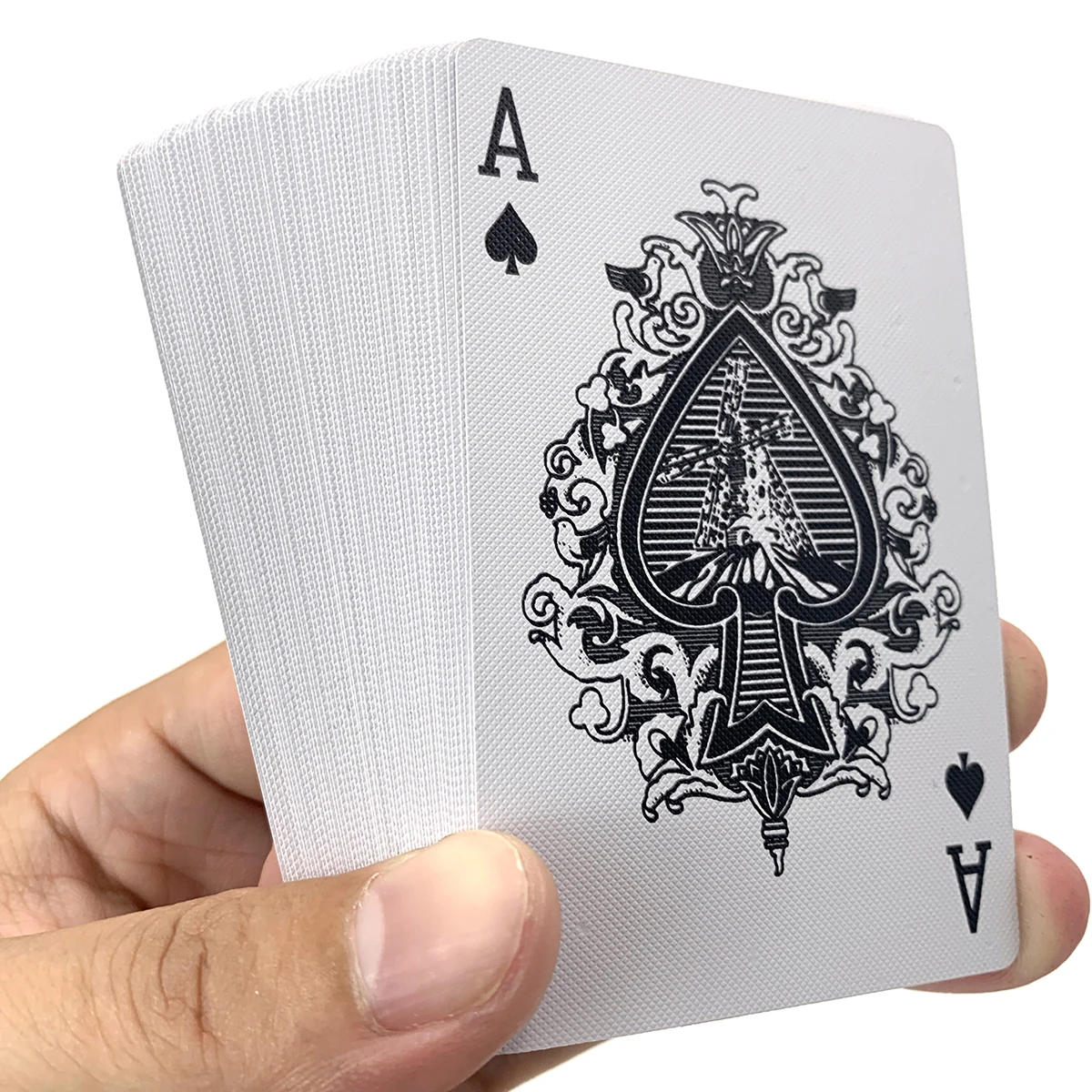 Custom Printed 100% Plastic Waterproof Jumbo Index Playing Cards 2 Deck 58*88mm Standard Advertising Poker with Tin Box