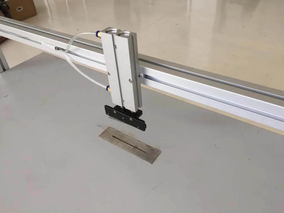 REOO EVA/TPT Cutting station solar panel EVA/TPT cutter