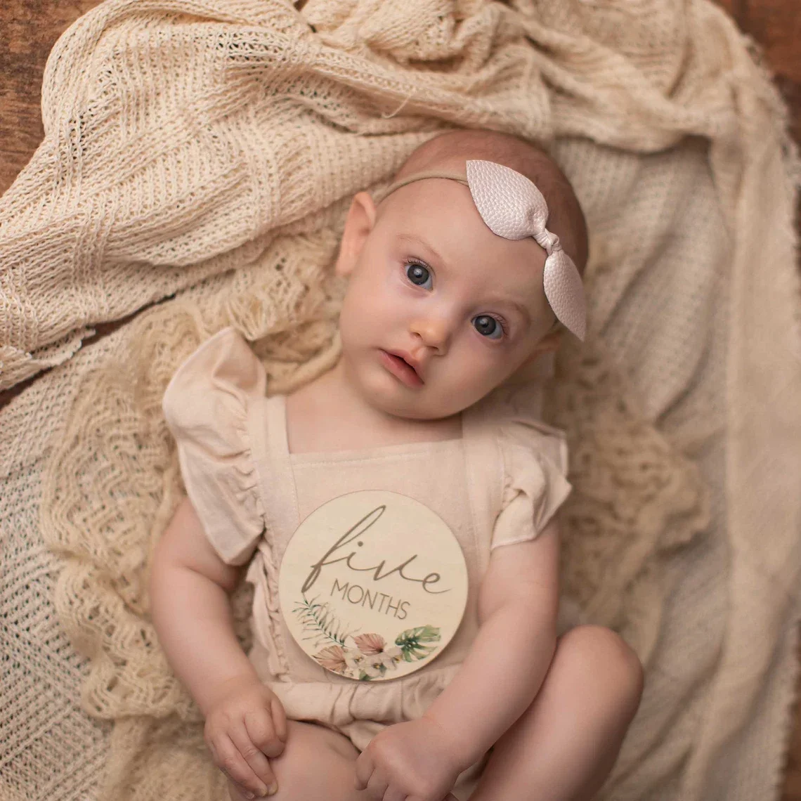 PaFu Orchid Wooden Baby Milestone Card Newborn Photography Prop Birth Announcement Baby Shower Gift