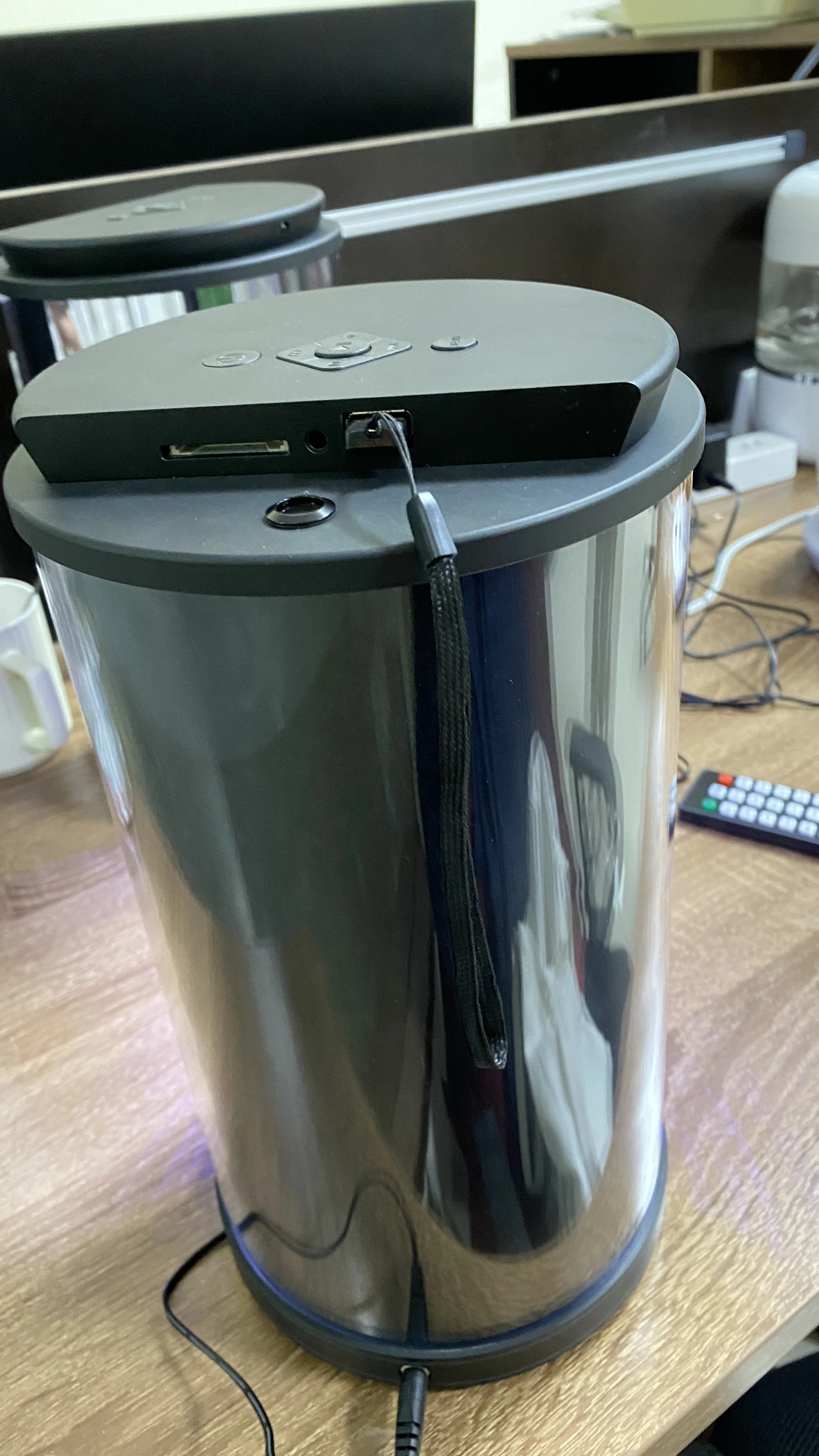 consumer electronics transparent hologram 3d holographic cylinder
