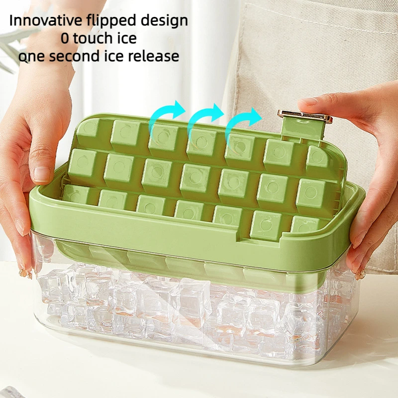Food Grade Large Capacity Ice Grid Set 2 Layers Mold Ice Lattice With Scooper and Freeze Container Ice Making Box