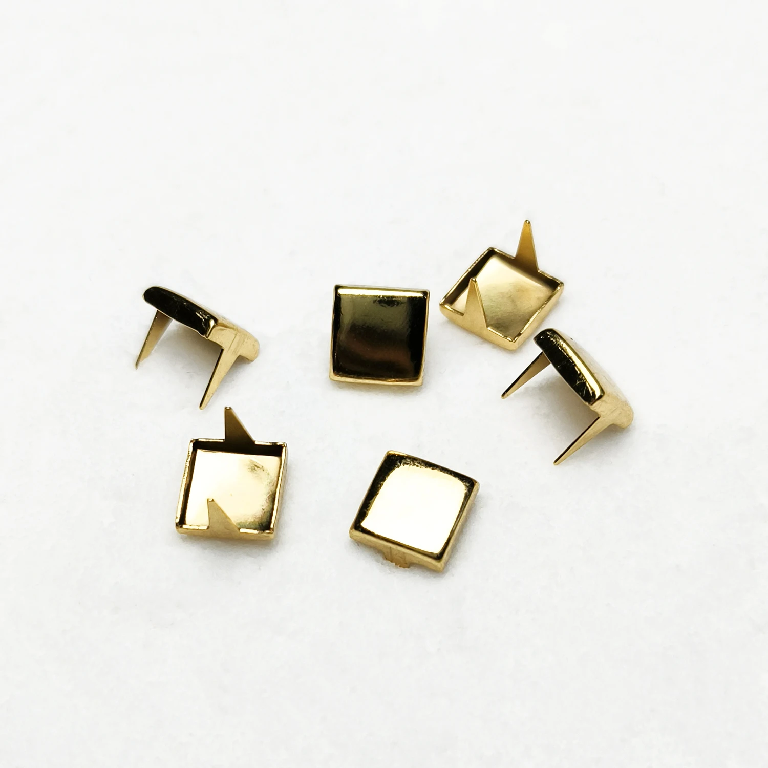 7mm High Quality Bag Accessories Most Popular Glossy Square Claw Nail Rivet for Handbag Backpack