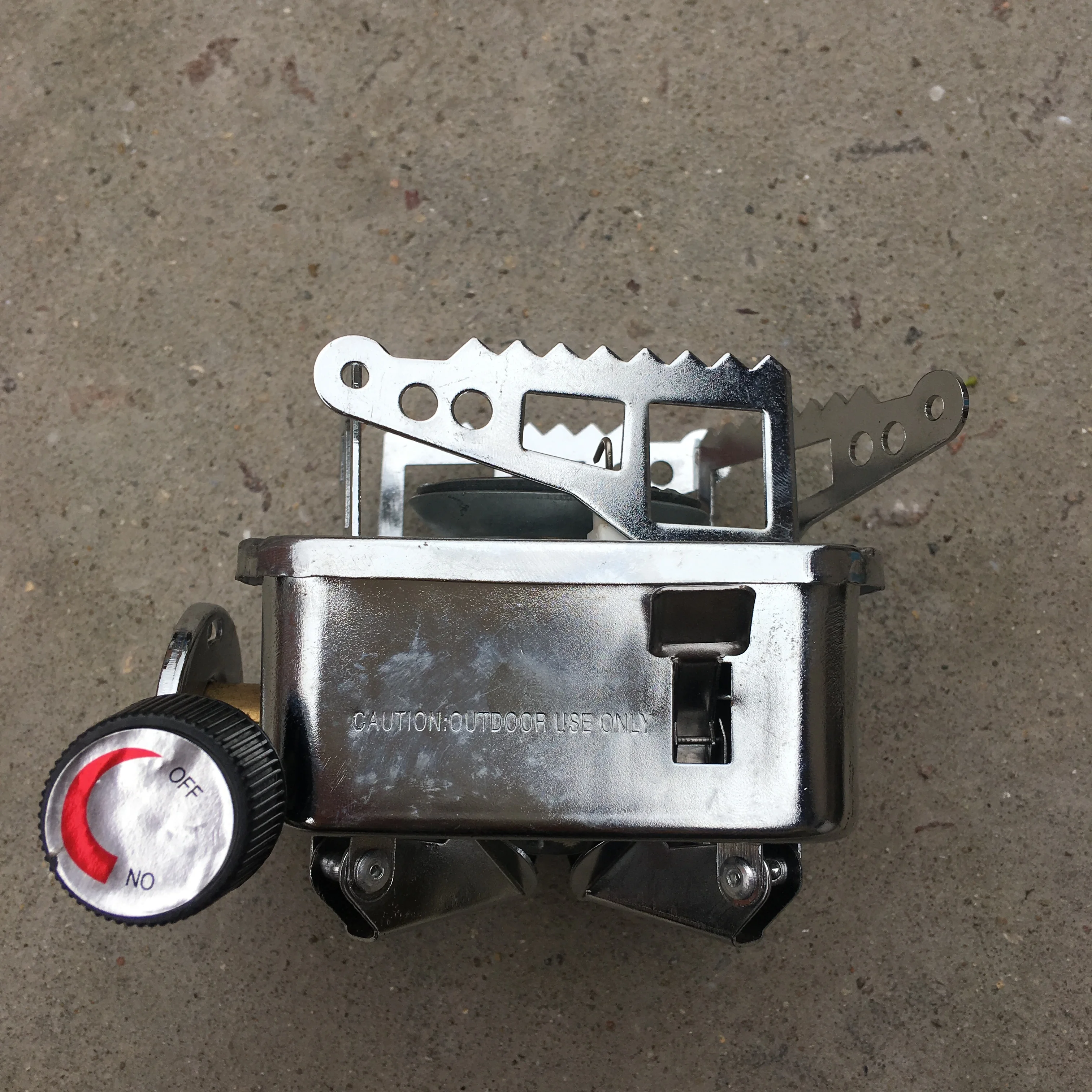 Source factory hot selling high quality low price portable new design outdoor use folded camping gas stove for cooking outdoor