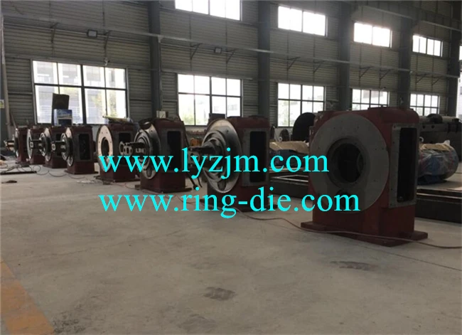 sawdust pellet mill.jpg