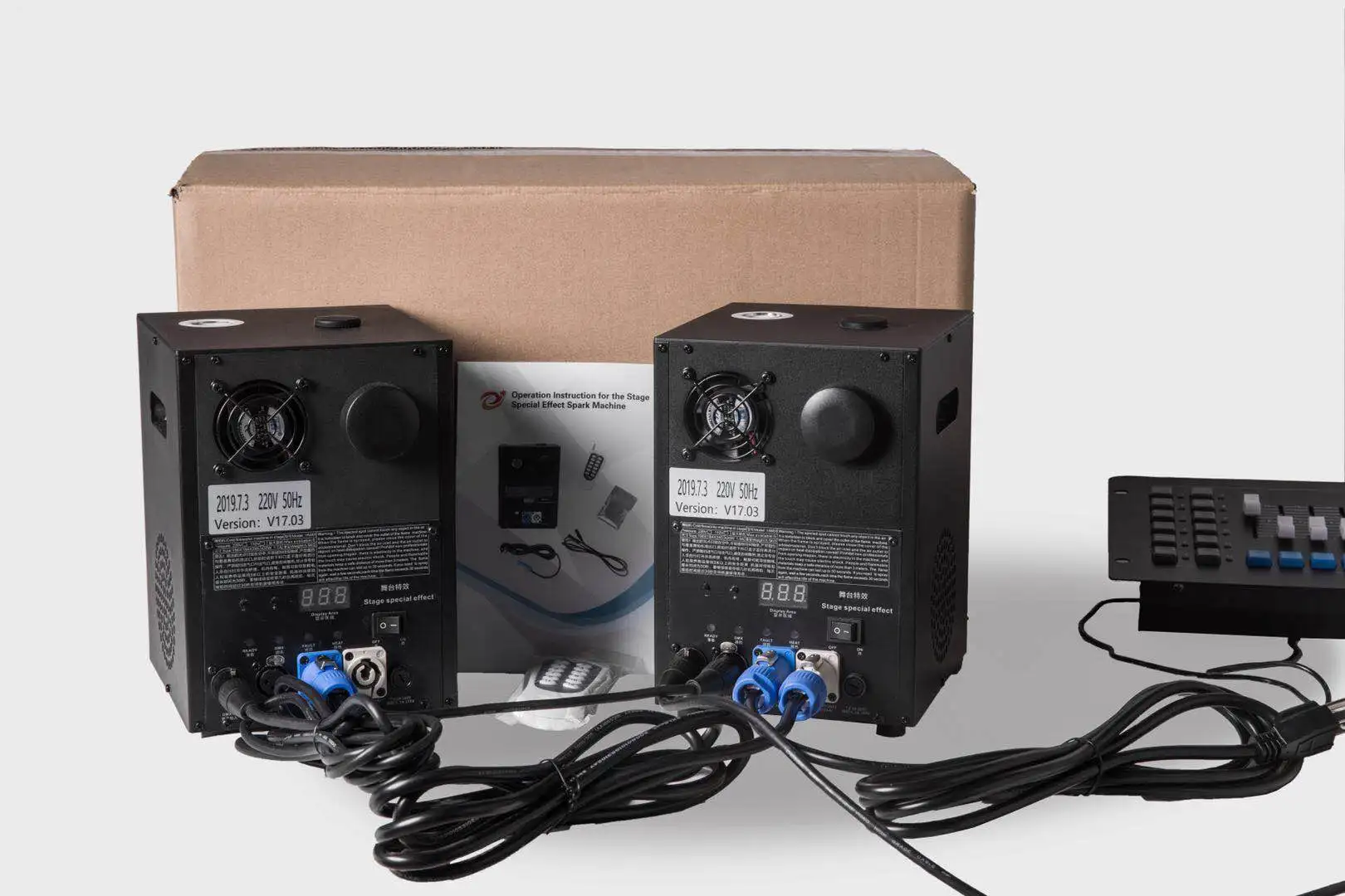 Factory Direct Sales cold sparkler fireworks 600w 9v pyro machine