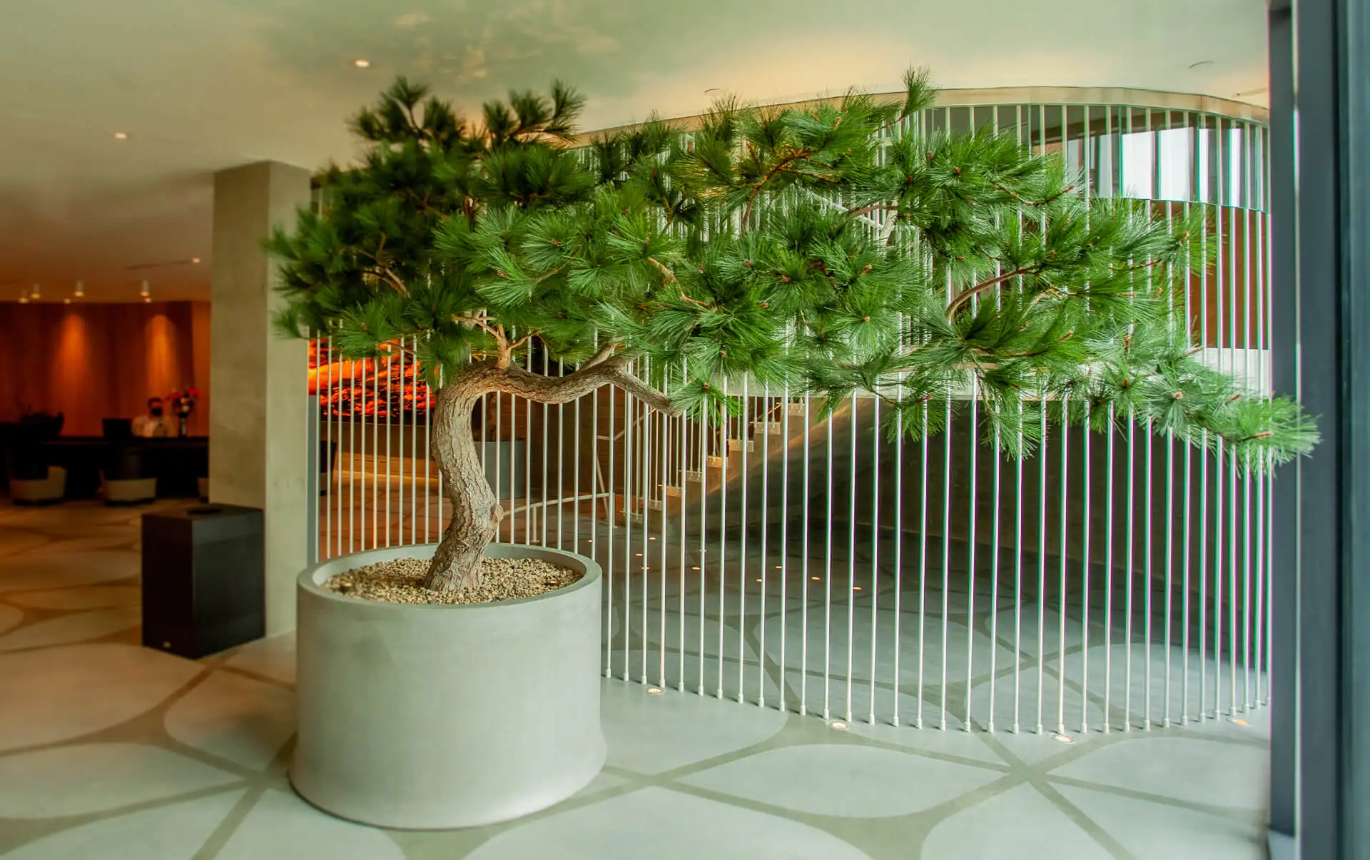 Custom Indoor Decorative Pine Trees Landscape Project Big Trunk Faux Willow Tree Fake Maple