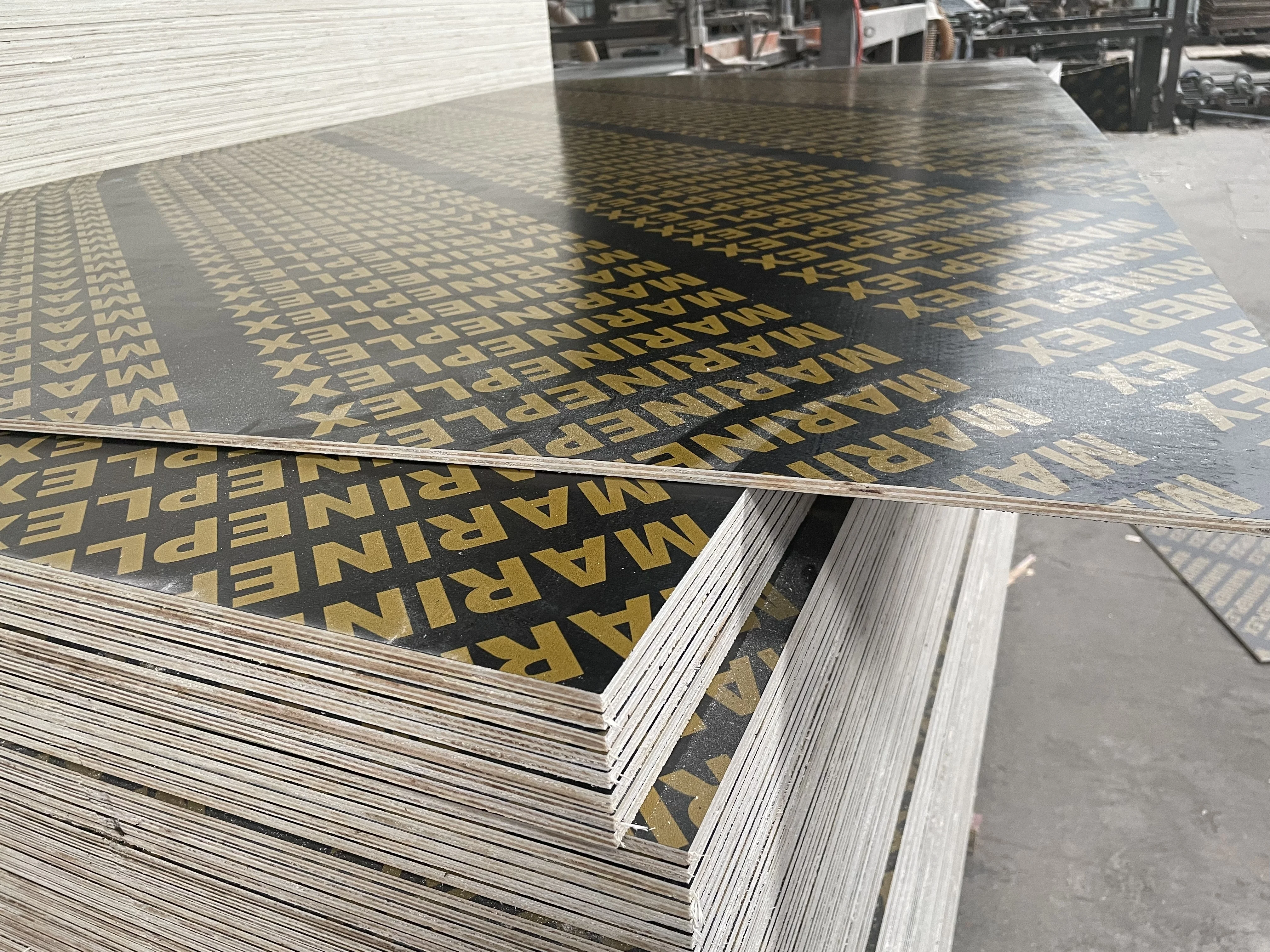 China Factory 8mm 12mm 15mm 18mm Film Faced Plywood Laminated Plywood Price Building PLYWOOD