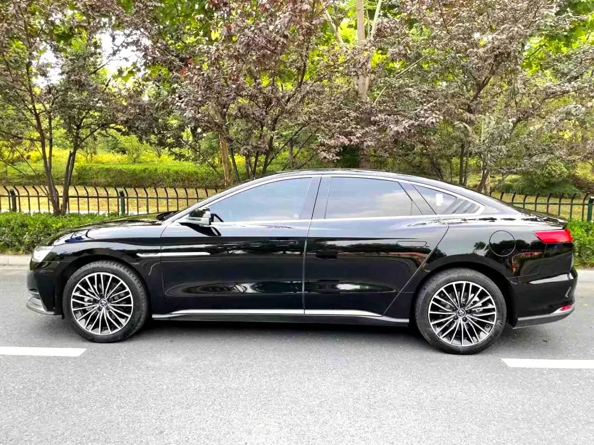 China luxury sedan byd han with high speed Electric vehicle fast charging Good look family used long range NEDC 605km ev