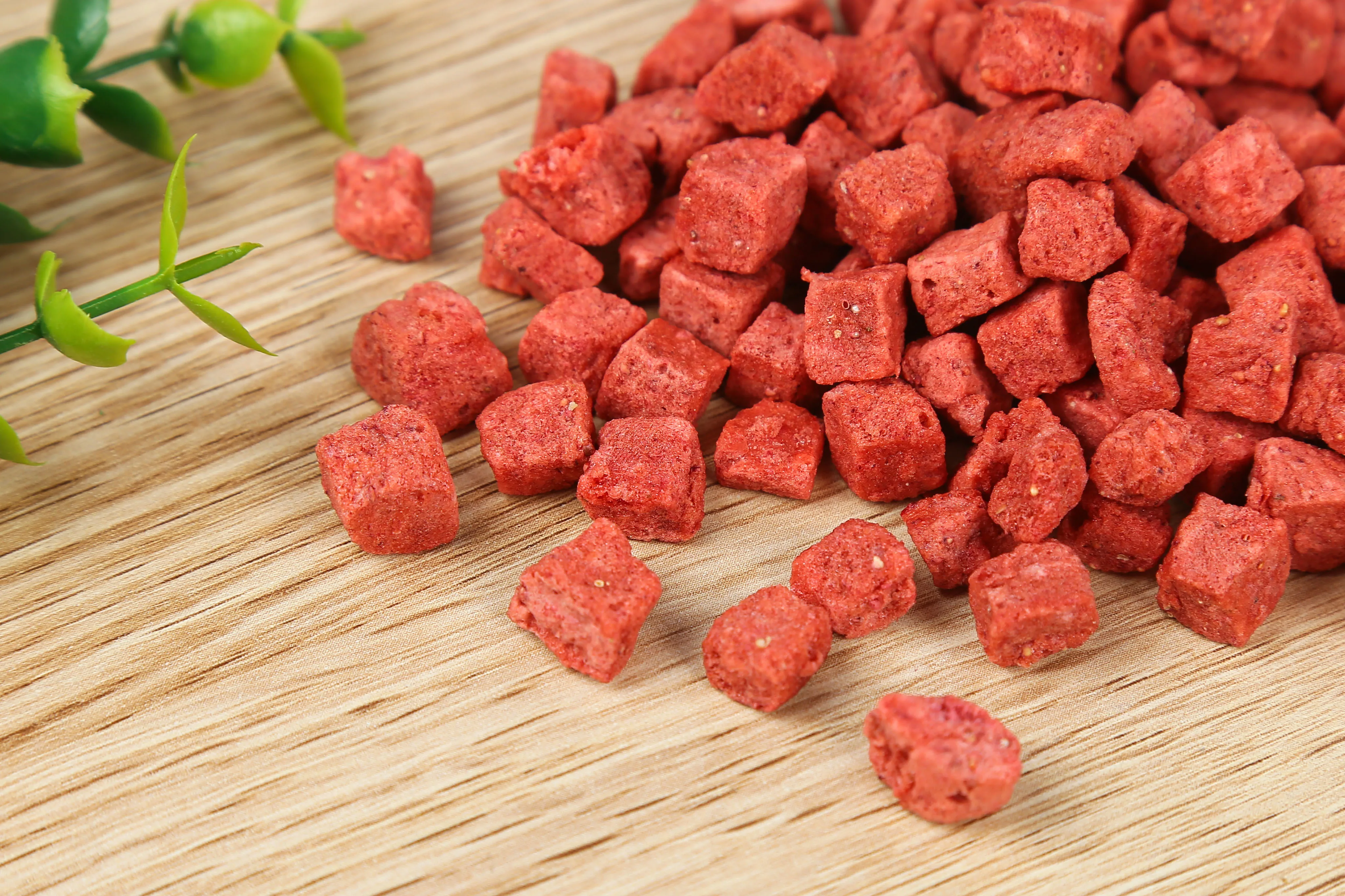 Высокое качество натуральный рост зеленый обезвоженный клубничный вяленый