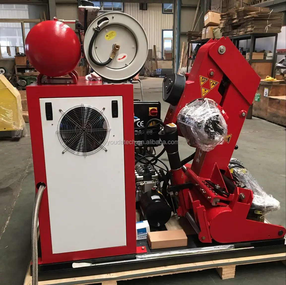 Automatic mobile truck tyre changer fot truck tire emergency service