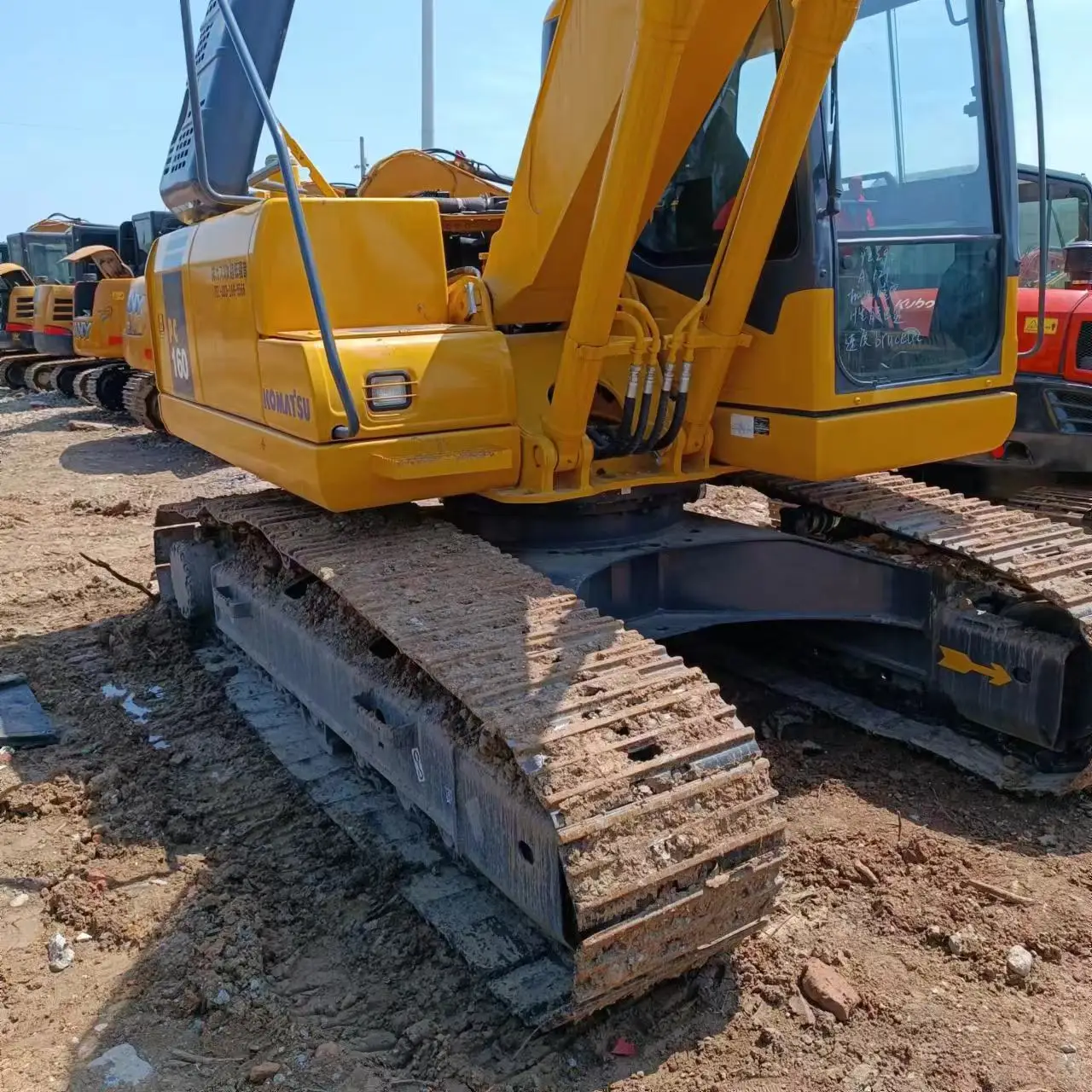 Подержанная экскаваторная машина Komatsu PC160 б/у экскаватор 16 тонн для продажи ПК 160 160-7 PC160-7