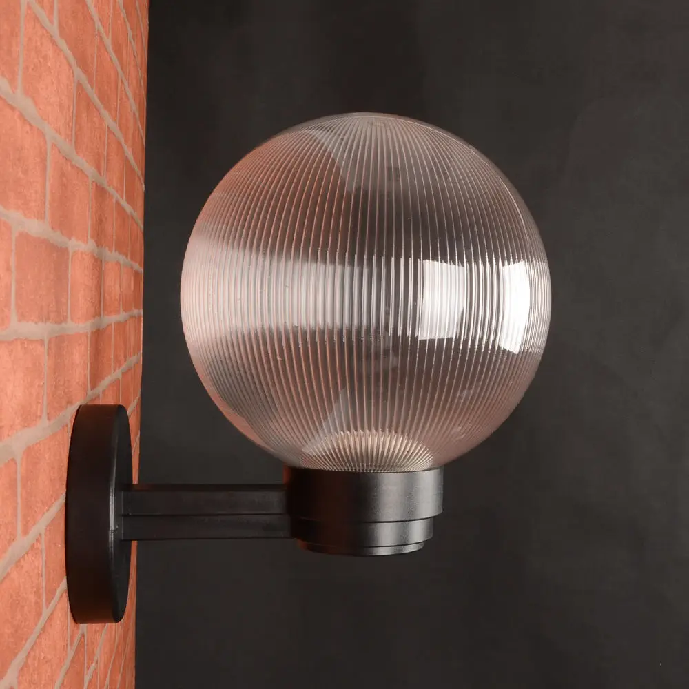 Retro industrial simplicity style classical globe clear prismatic shade premium black finish vintage wall sconce lamp