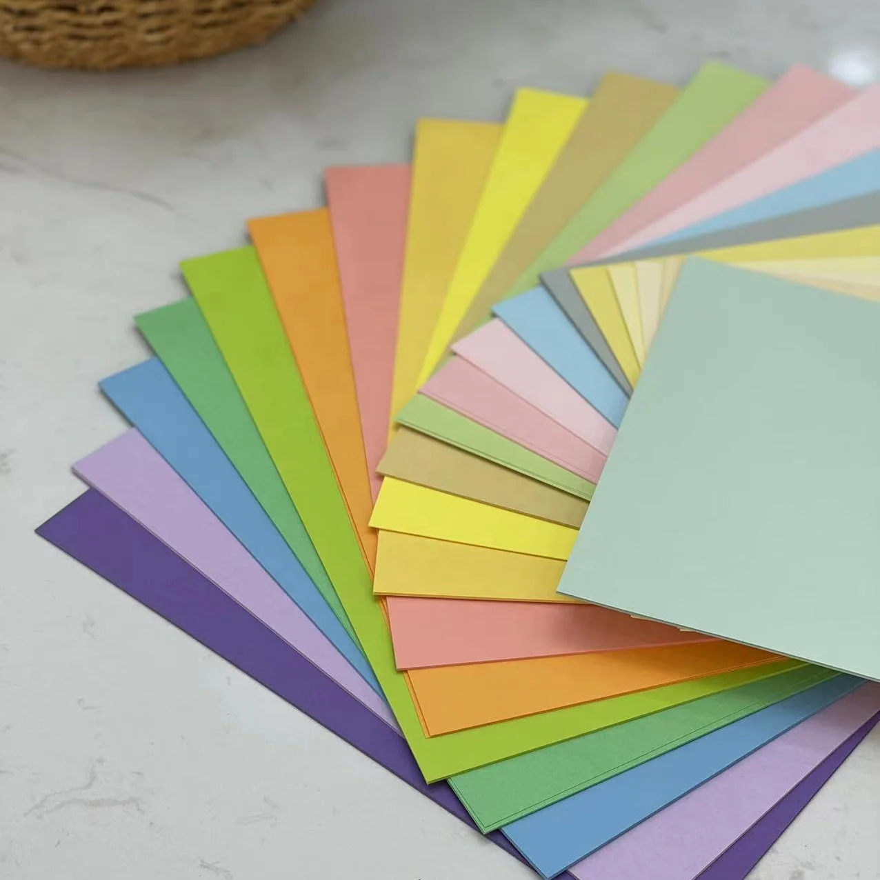 Factory 100% Wood Pulp 160g A4 Size Color Bristol Paper Board Colored Cardstock