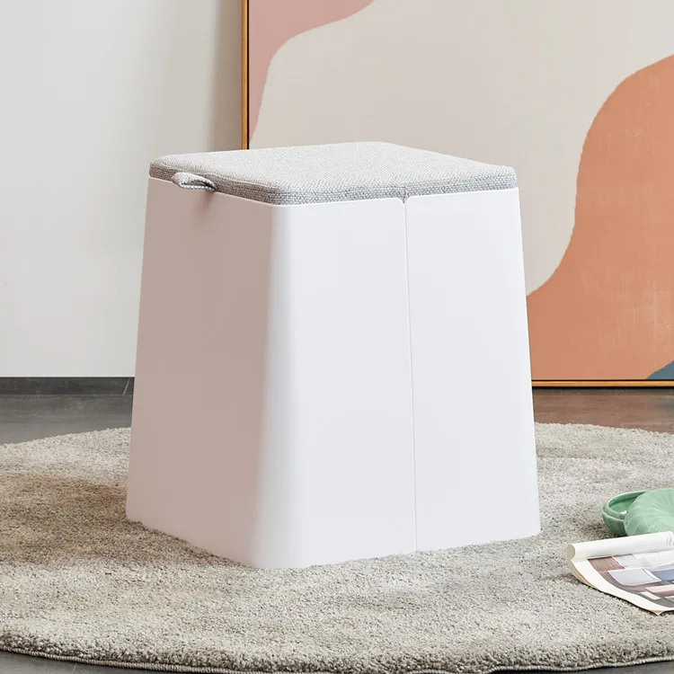 2021 Wholesale Classic living room furniture stylish modern nordic white pp plastic ottoman stool