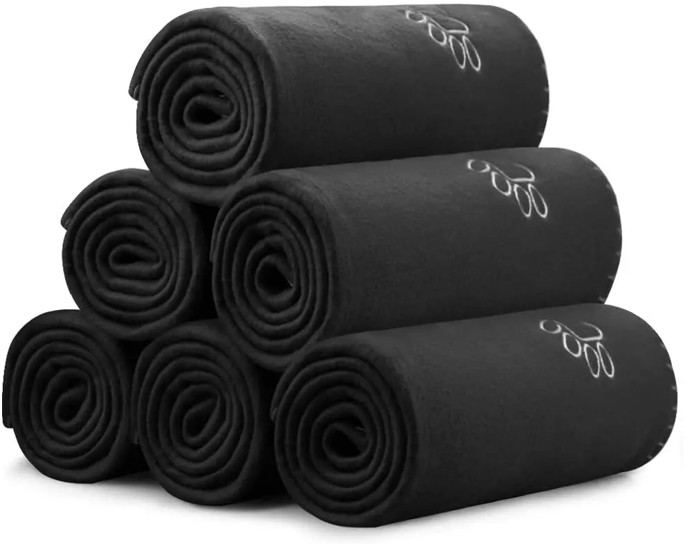 China Factory Premium Plaid fleece puppy blankets for winter king size polar fleece pet blanket cheap dog blanket for beds