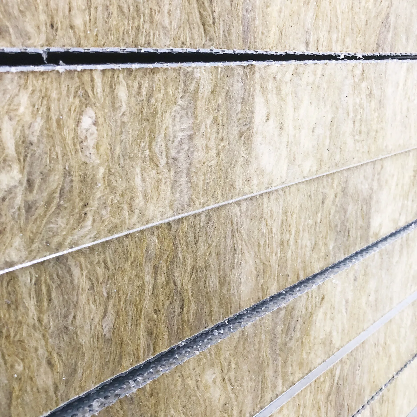 Best selling Sound insulation high density rock wool fireproof 50mm Sound Insulation Sound Absorption Rock Mineral Wool board