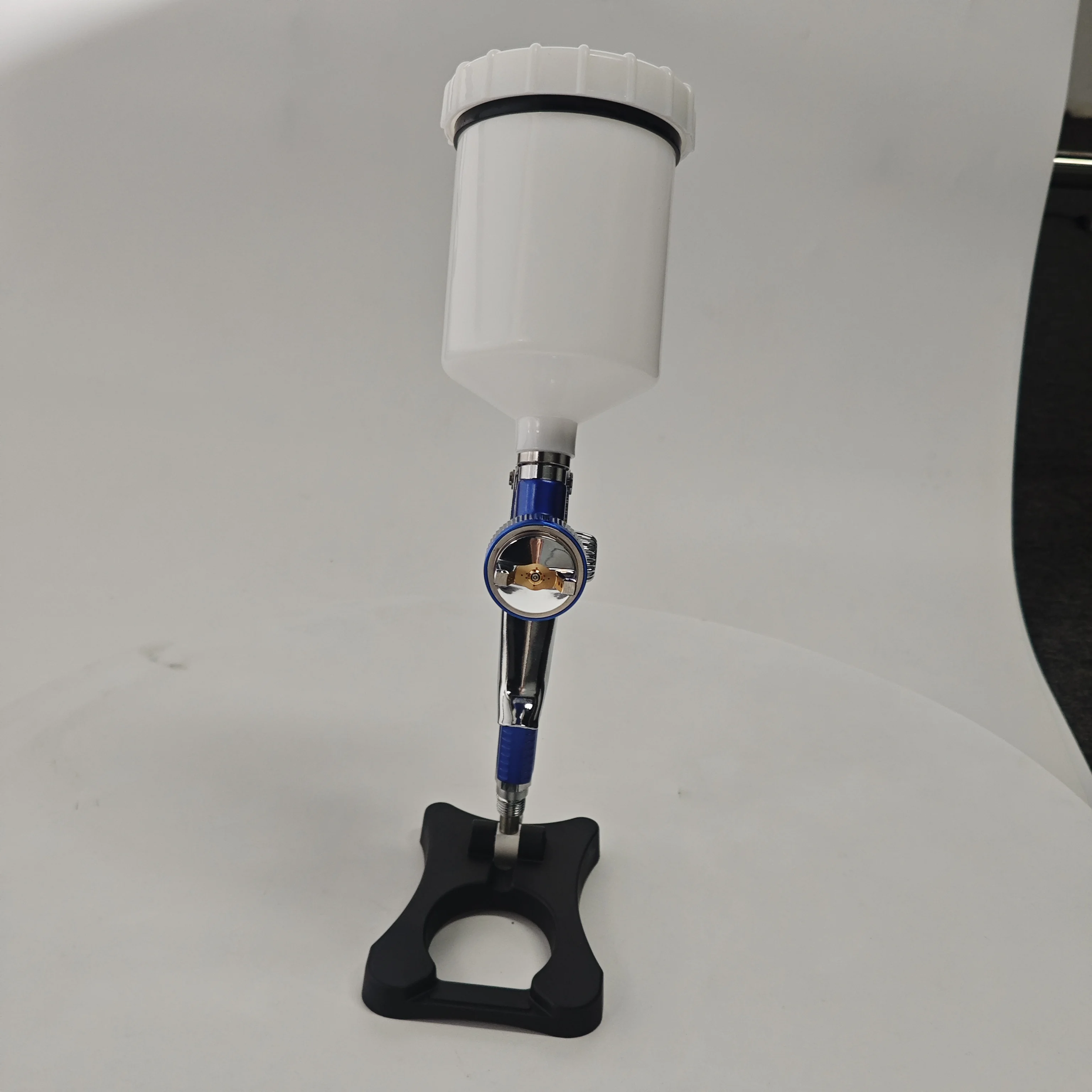 1.1MM ONE HEAD PAINTING SPRAY GUN No. LYH-G-P06 CHROME SPRAYER FOR METAL PLASTIC SURFACE TREATMENT
