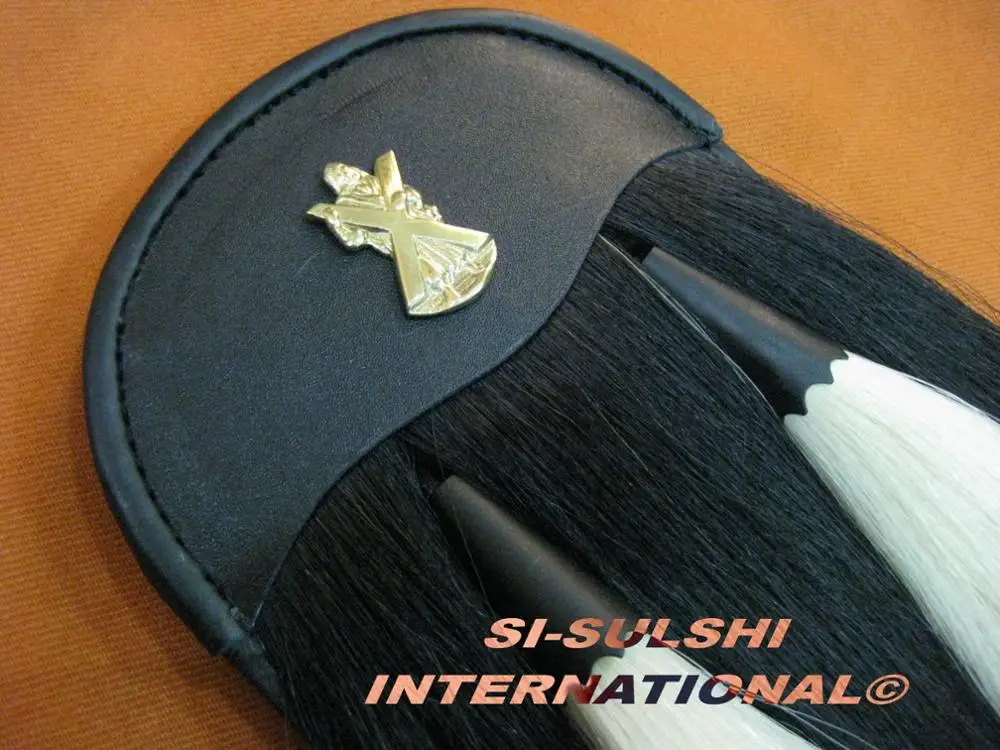 SI - SCOTTISH CAMERON HIGHLANDERS LONG HORSE HAIR SPORRAN