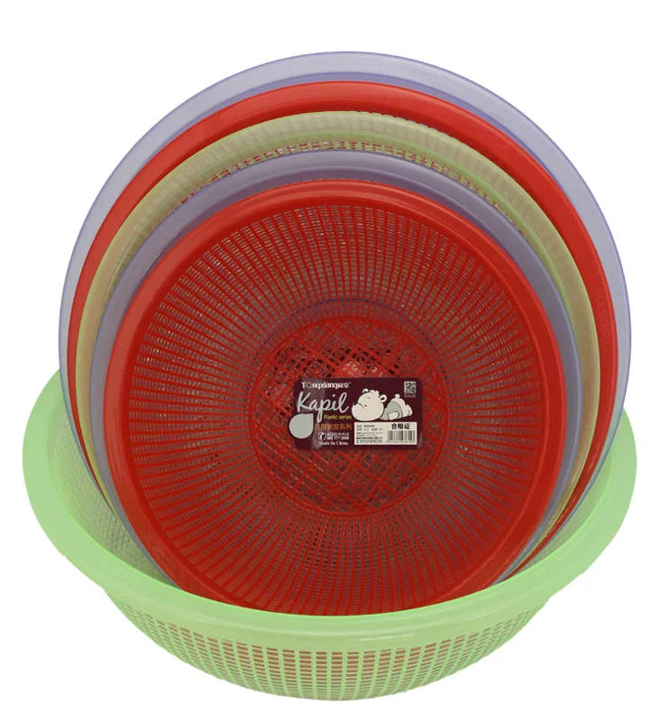 Kitchen Utensil Eco-Friendly PP Fruit strainer plastic sieve Multi-Functional Plastic Fruit Mesh Basket Colander Strainer
