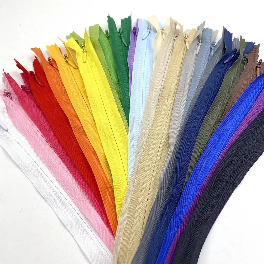 YUNFEI Factory Direct Sale Custom Size Colorful #3 #5 #7 Nylon Teeth Invisible Zippers for Sewing Garment Woman Dress Clothes