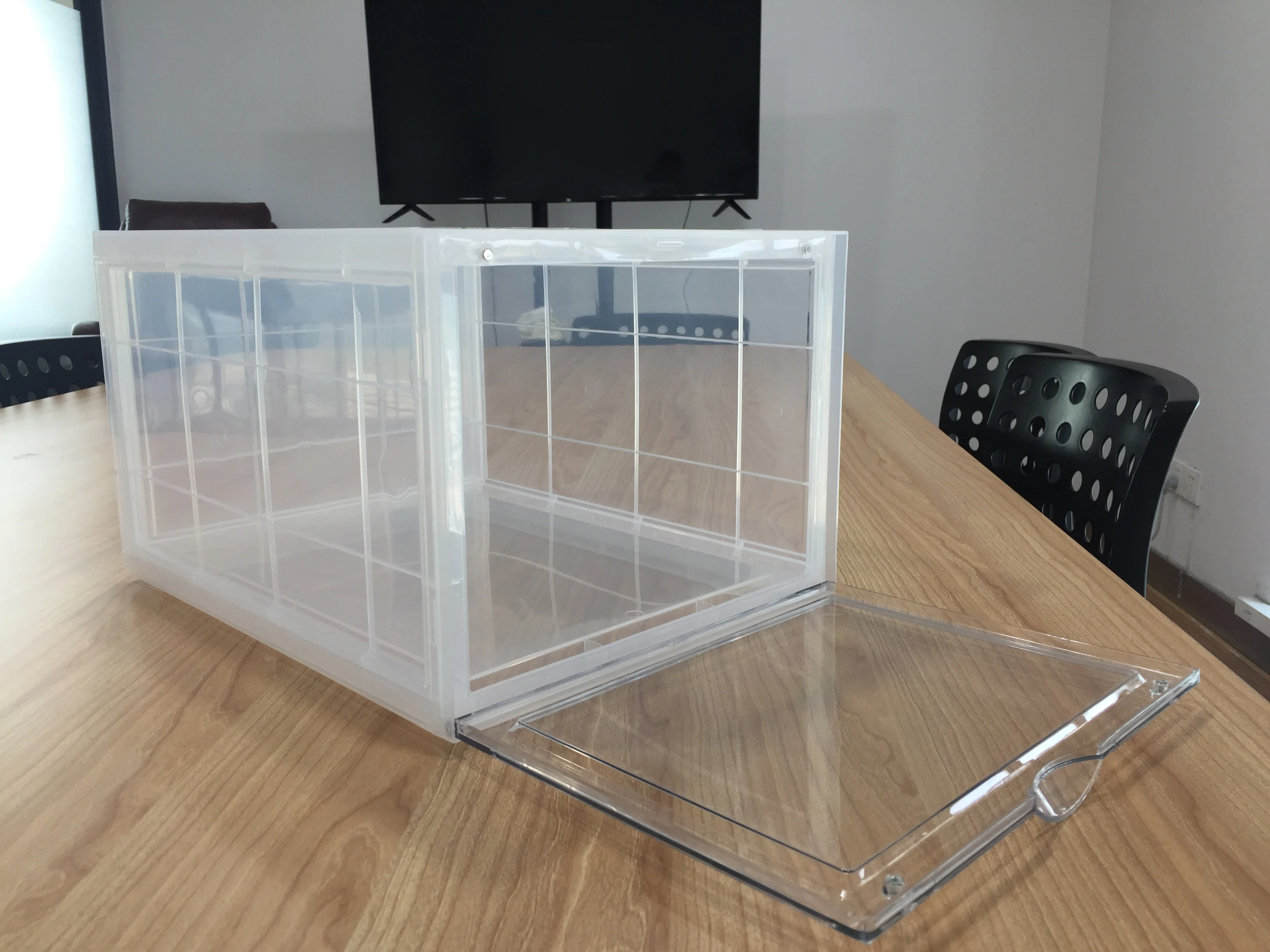 
Transparent magnetic sneaker display plastic shoe case box 