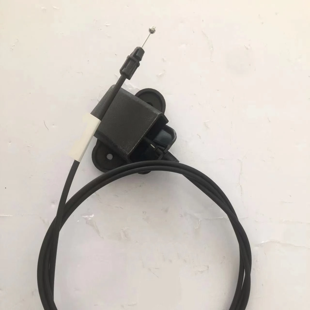 Hood Release Cable  912-076  4717517AB  4717517AC 4717517AD   4717517AB  4717517AC   For    2005 Dodge Ram 1500