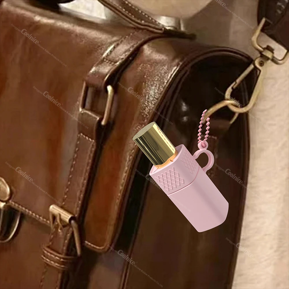 Mini silicone lipstick sleeve with beaded chain for women girl portable lipgloss storage organizers for purse