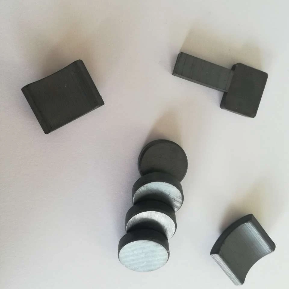 
China manufacturer high quality customized ferrite magnet 