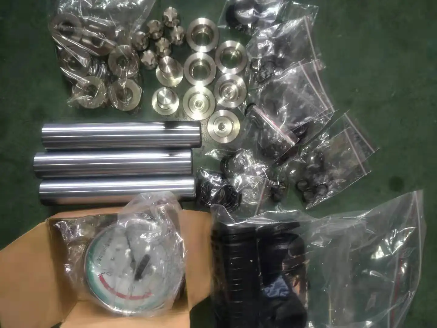 Двухступенчатый гомогенизатор, Двухпоршневой гомогенизатор высокого давления