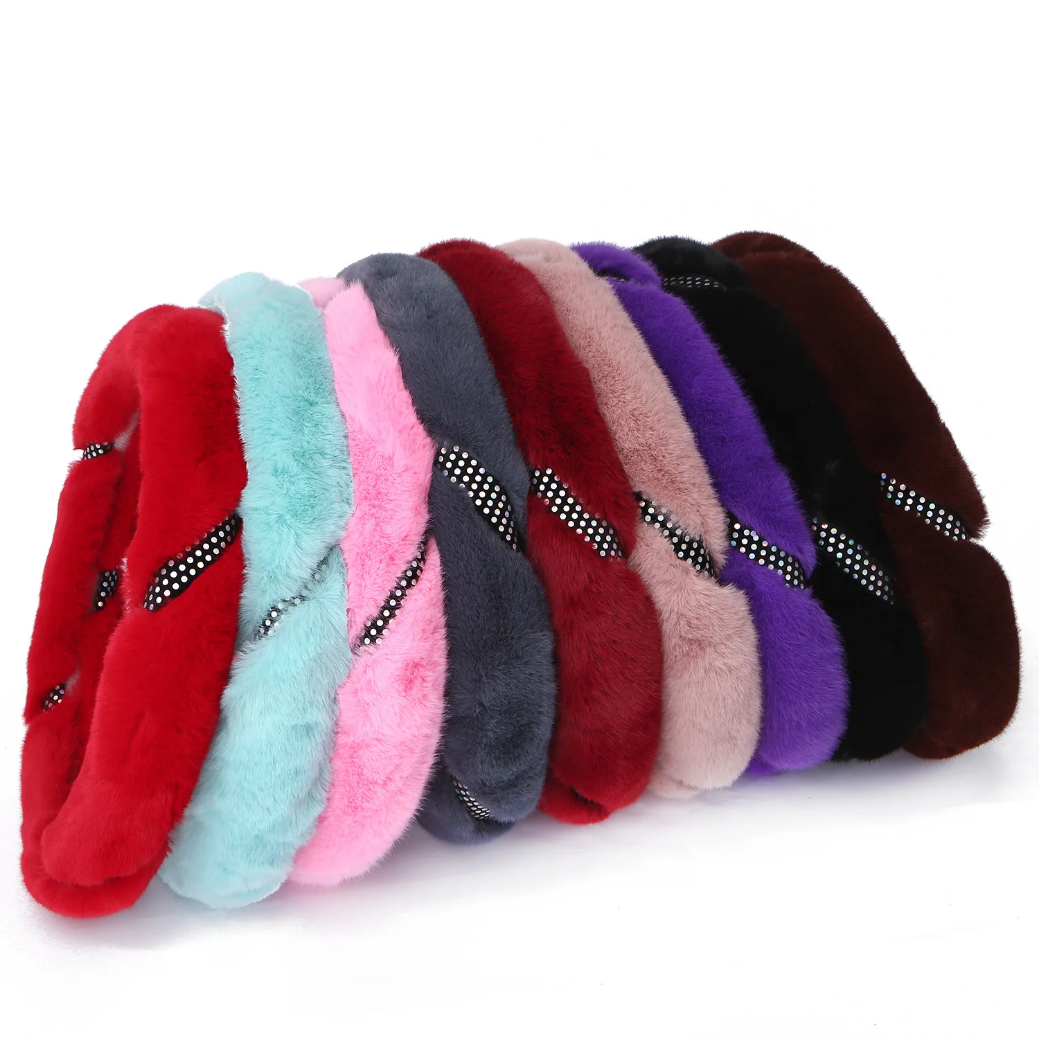 Protector rosa peludo lindo del volante del coche de la felpa del invierno Universal vendedor caliente