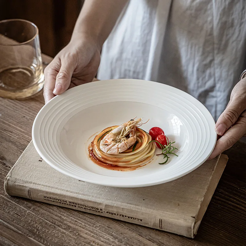 High-Grade Japanese-Style White Ceramic Straw Hat Plate Premium Dinner Plate Tableware for Parties Wholesale Dish Plate Serving